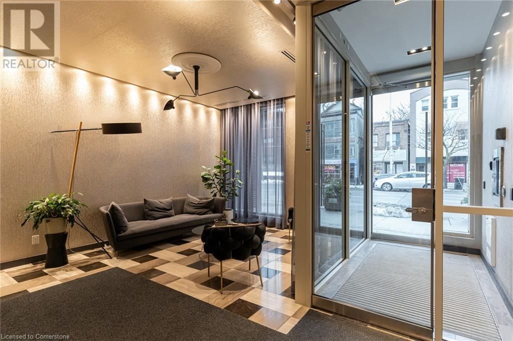 709 - 1638 BLOOR STREET WEST Image 6