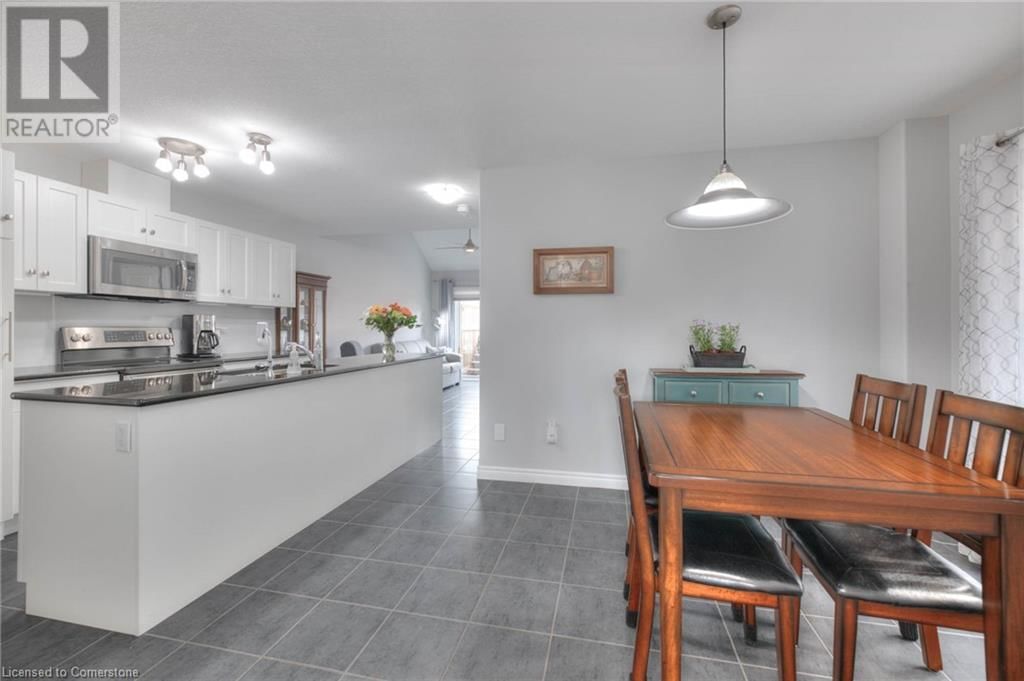 350 FINORO CRESCENT Image 10