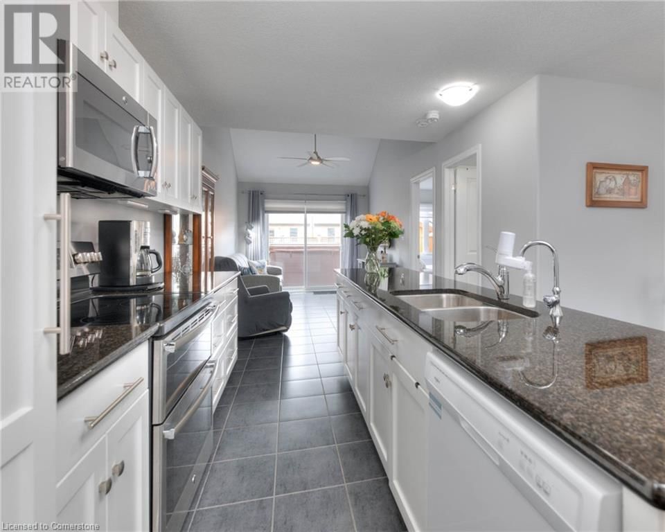350 FINORO CRESCENT Image 12