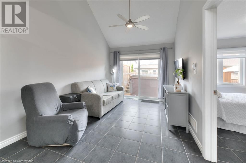 350 FINORO CRESCENT Image 15