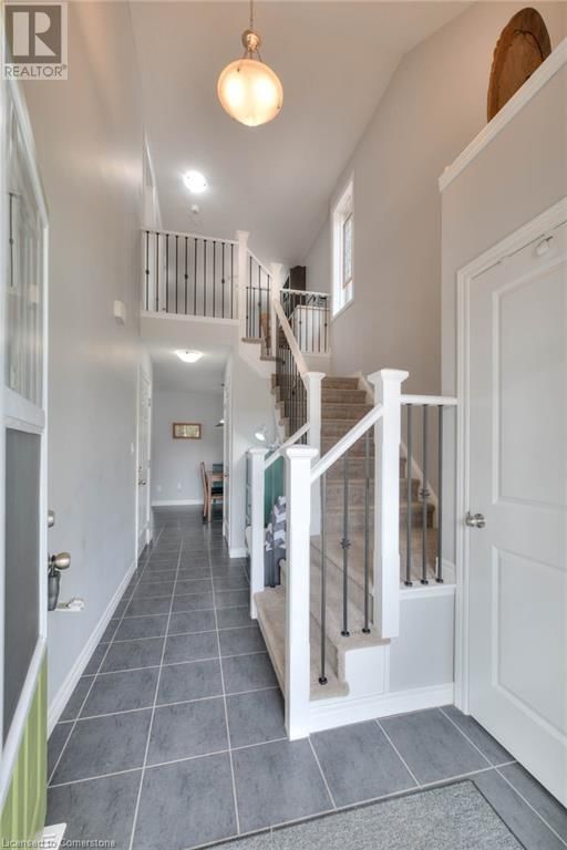 350 FINORO CRESCENT Image 7