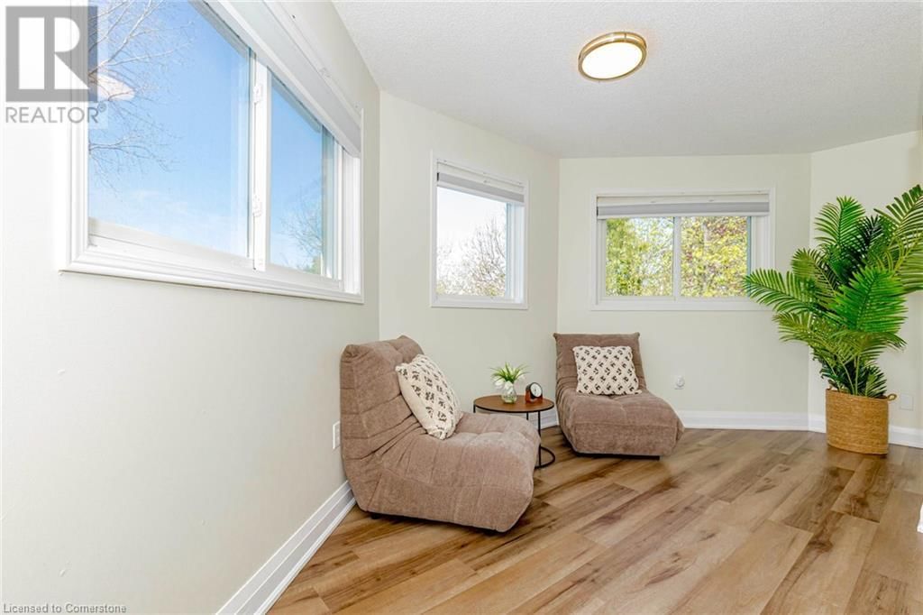 33 MEAGHAN STREET Image 27