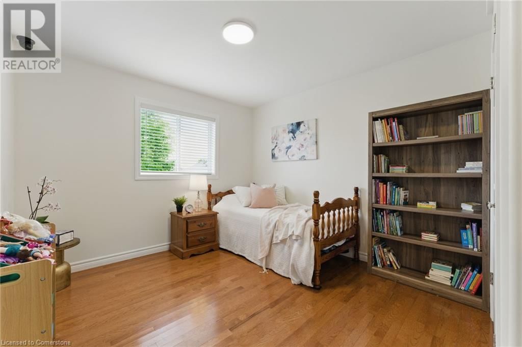 120 DENSTEDT STREET WEST Image 14