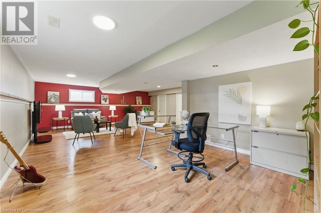 120 DENSTEDT STREET WEST Image 20