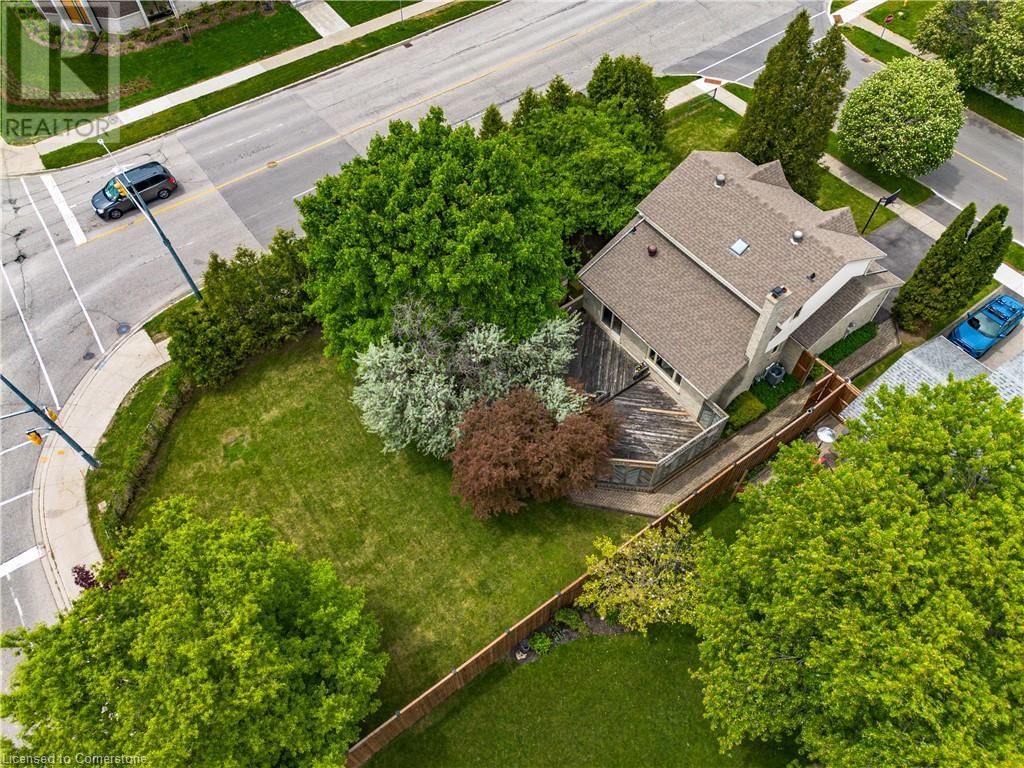 405 WINTERGREEN DRIVE Image 44