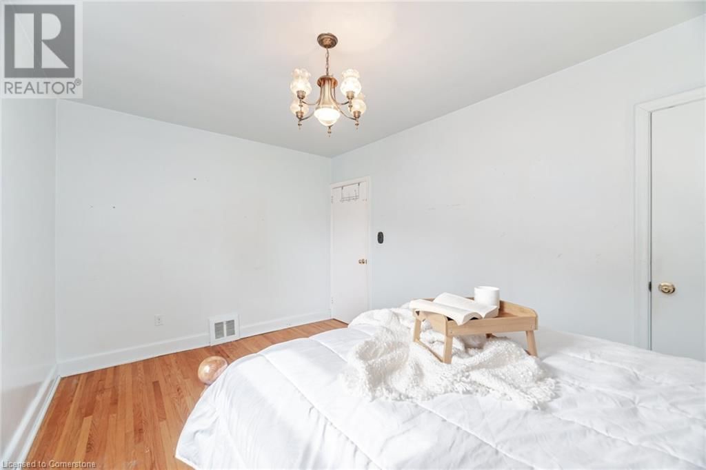 425 LANOR AVENUE Image 23
