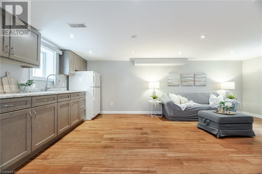 425 LANOR AVENUE Image 33