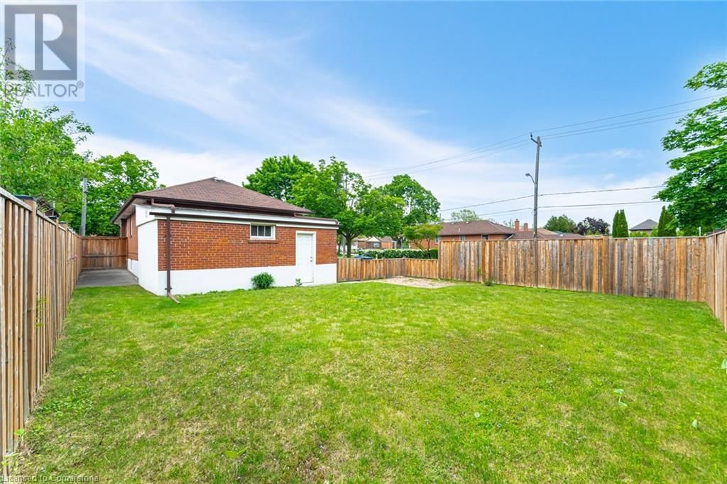 425 LANOR AVENUE Image 48