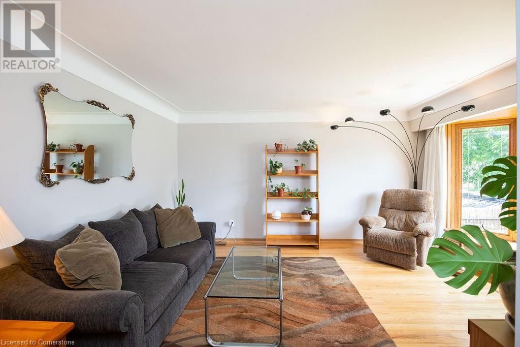 607 SEVENTH AVENUE Image 13