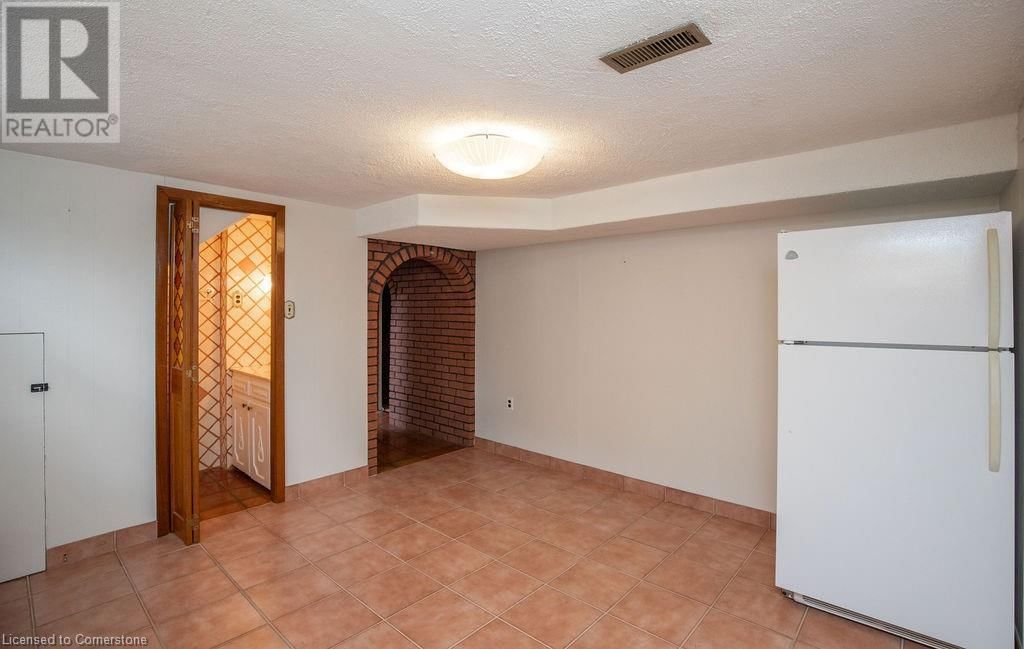 607 SEVENTH AVENUE Image 41