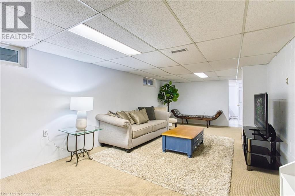 4382 CENTRAL AVENUE Image 23