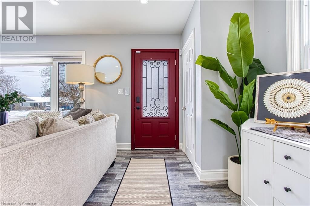 4382 CENTRAL AVENUE Image 3