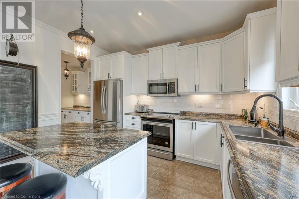 37 LAMBERT CRESCENT Image 14