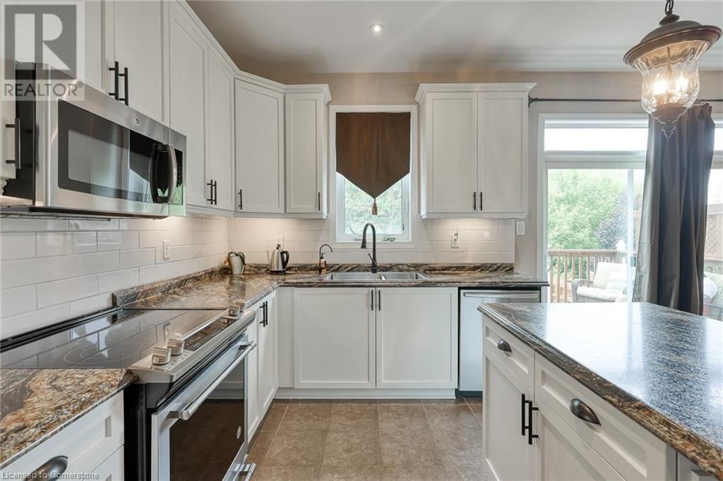37 LAMBERT CRESCENT Image 15