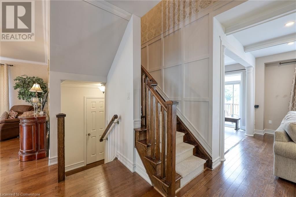 37 LAMBERT CRESCENT Image 18