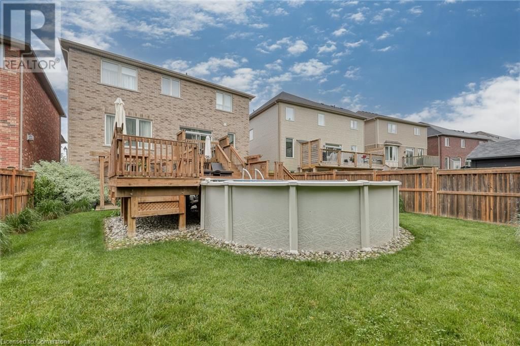 37 LAMBERT CRESCENT Image 40