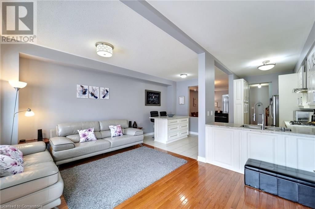 7332 GOLDEN MEADOW COURT Image 8