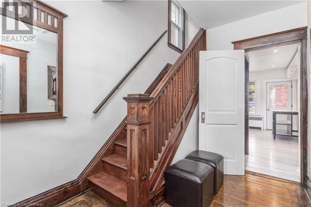 20 BARNESDALE AVENUE NORTH Image 14