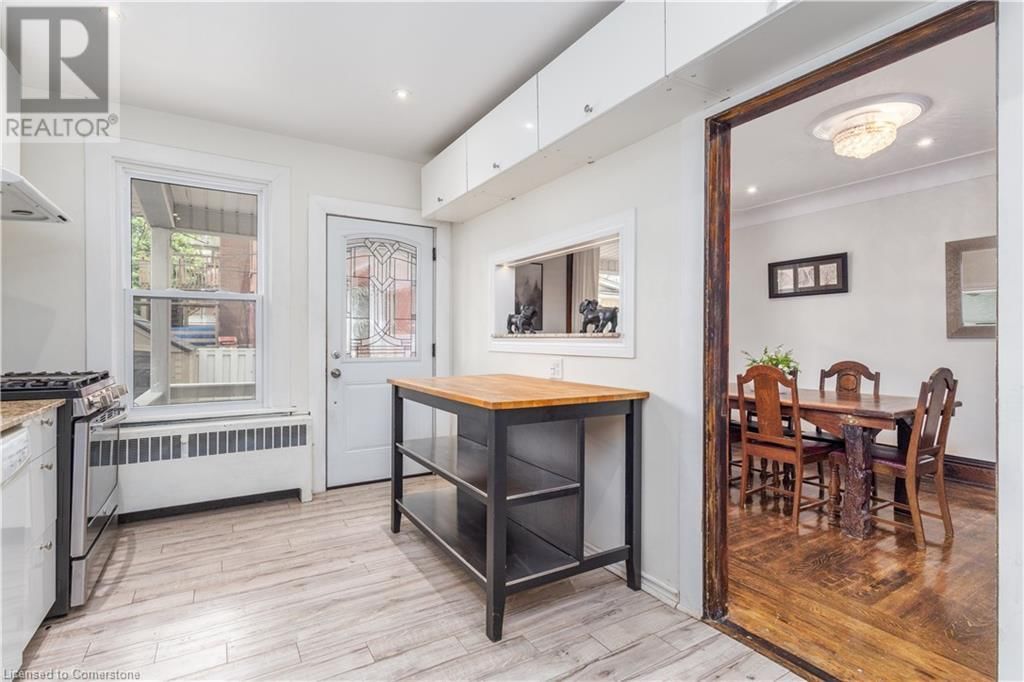 20 BARNESDALE AVENUE NORTH Image 6