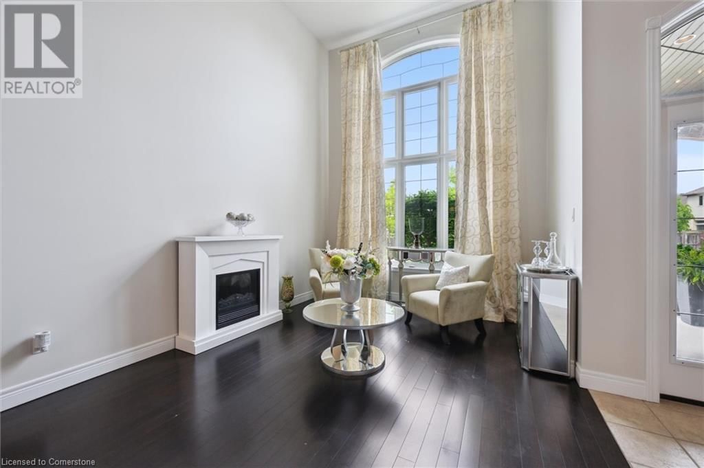 288 TOWNSEND DRIVE Image 10