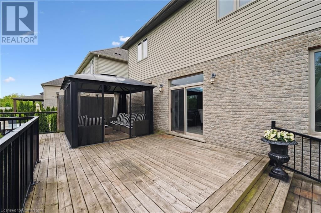 288 TOWNSEND DRIVE Image 45