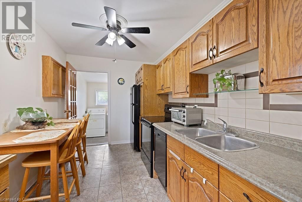365 STRATHEARNE AVENUE Image 16