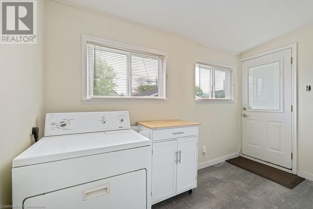 365 STRATHEARNE AVENUE Image 20