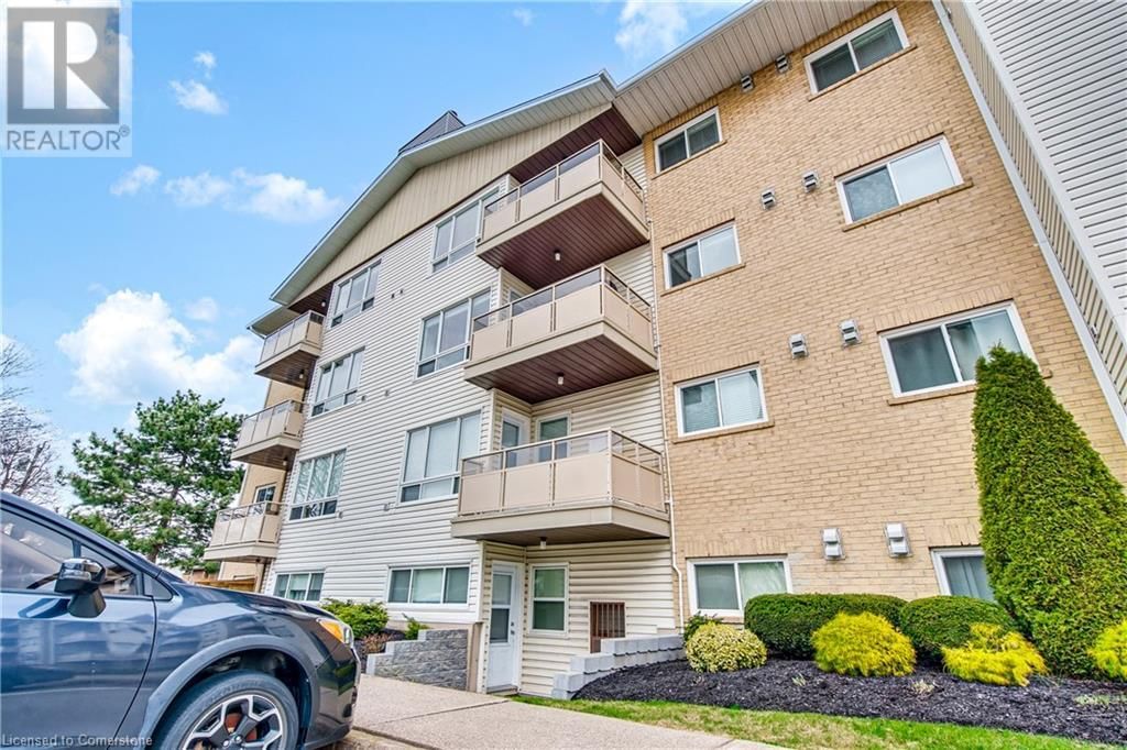 317 - 78 ROEHAMPTON AVENUE Image 3