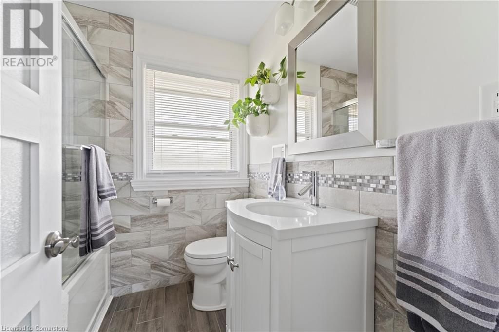 420 WATSON AVENUE Image 10