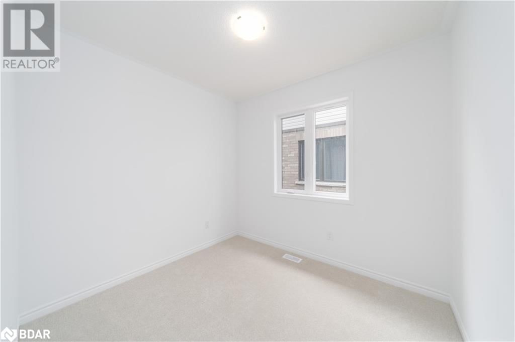 700 MIKA STREET Image 19