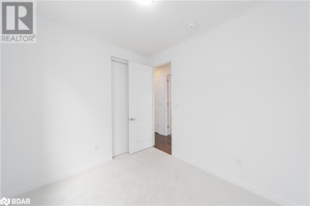 700 MIKA STREET Image 20