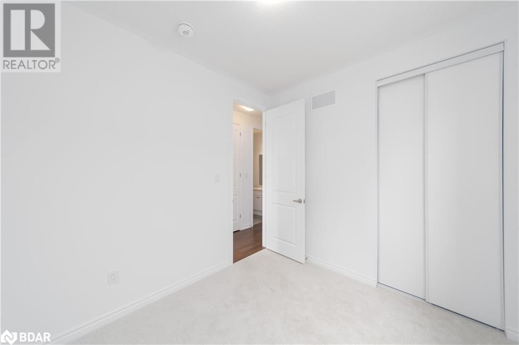 700 MIKA STREET Image 23