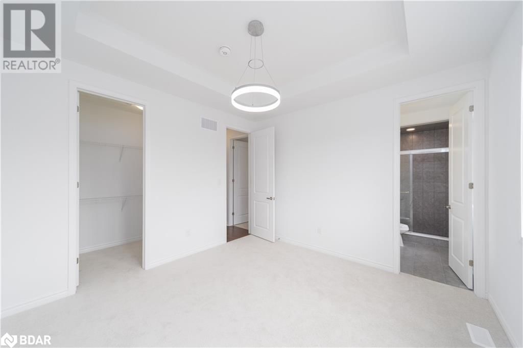 700 MIKA STREET Image 25