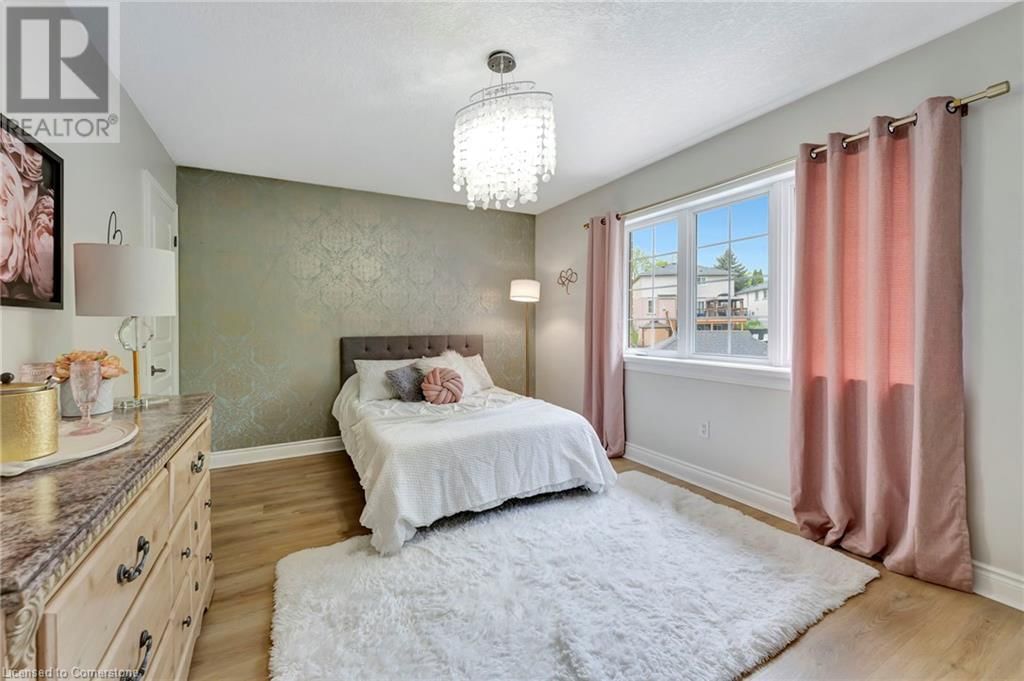 32 BERRY PATCH LANE Image 29