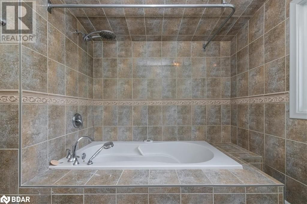 46 EUGENIA STREET Image 13
