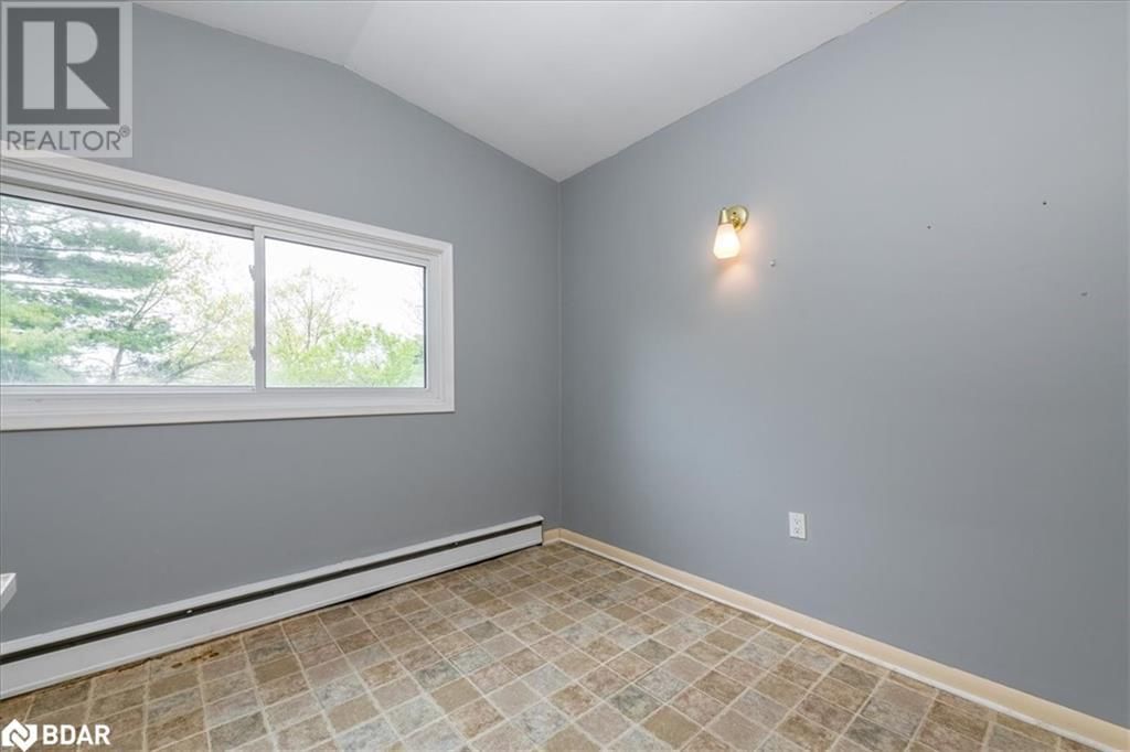 46 EUGENIA STREET Image 14