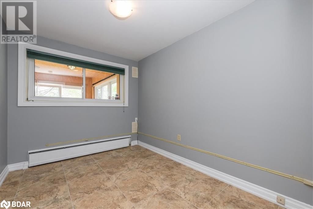 46 EUGENIA STREET Image 25