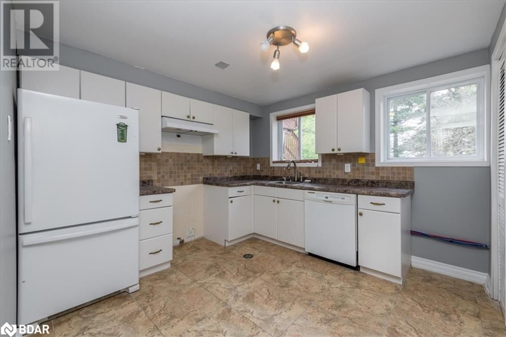 46 EUGENIA STREET Image 39