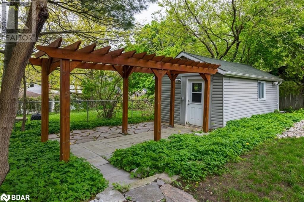 46 EUGENIA STREET Image 44