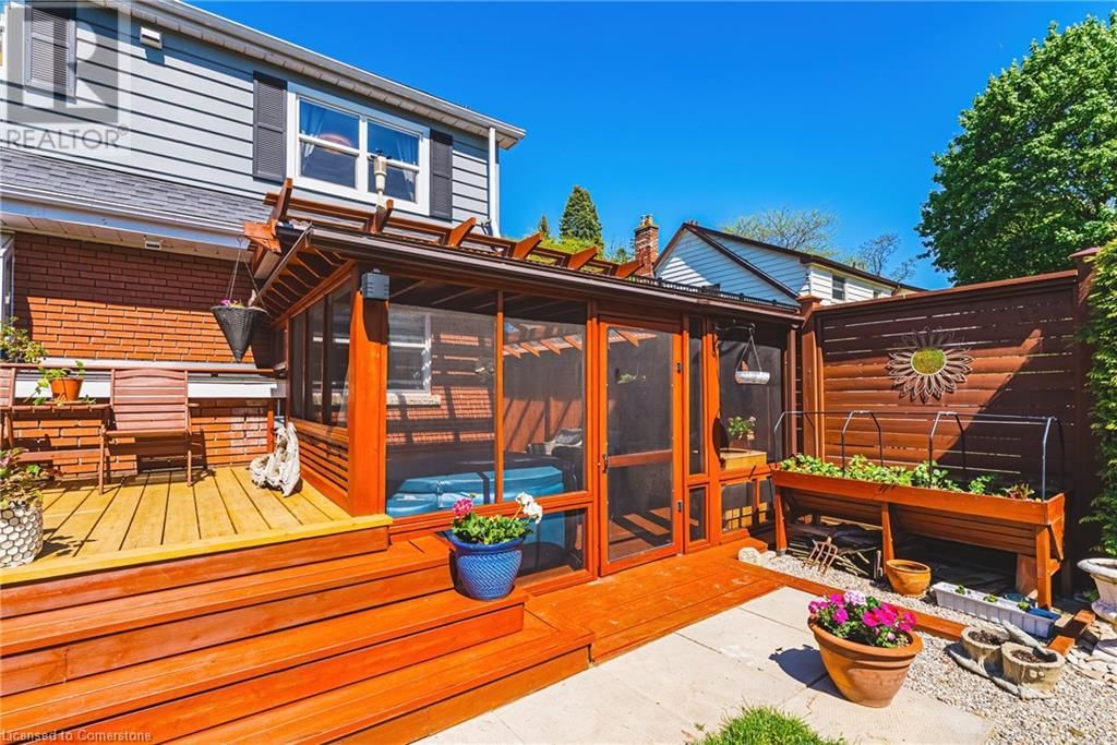 898 HERBERTON PLACE Image 36