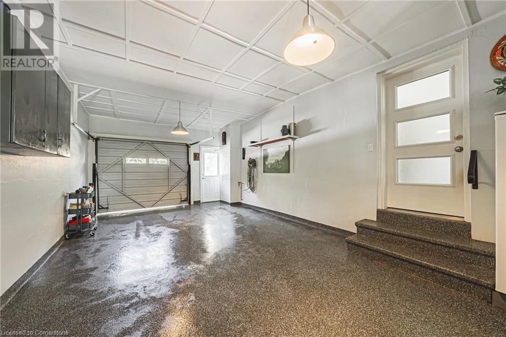 898 HERBERTON PLACE Image 41