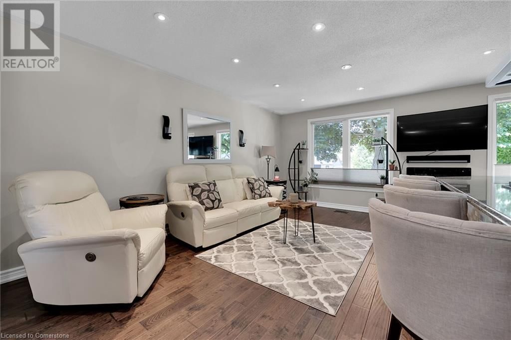 22 NELSON STREET Image 15