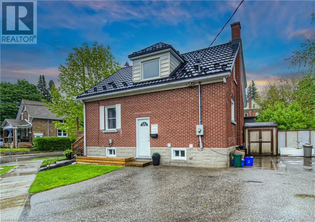 19 ELLIS AVENUE Image 4