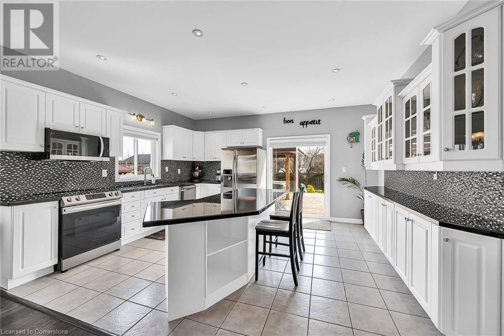 4039 MOUNTAIN STREET Image 11