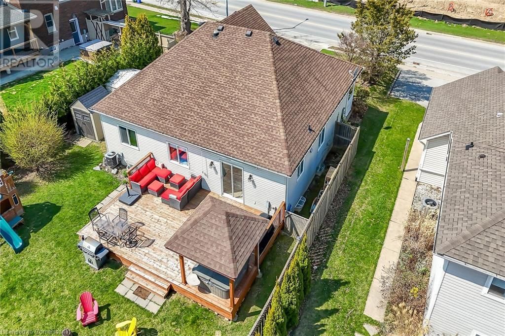 4039 MOUNTAIN STREET Image 40