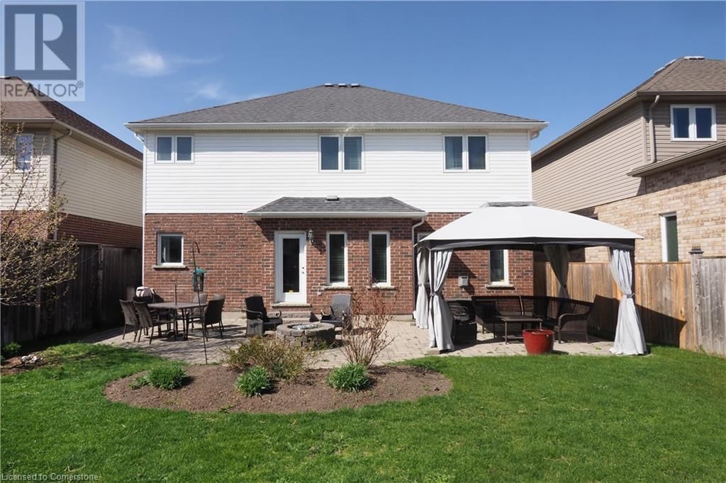 15 TREEVIEW DRIVE Image 43