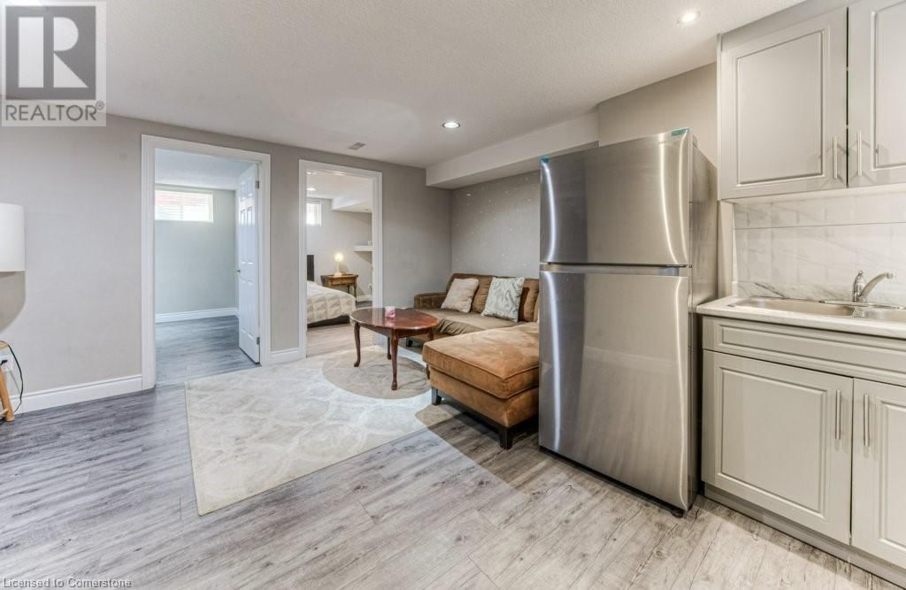950 PEBBLECREEK COURT Image 33