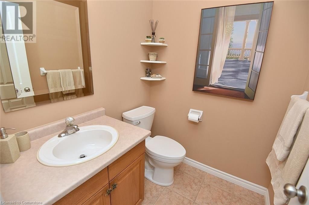 182 VALRIDGE DRIVE Image 25