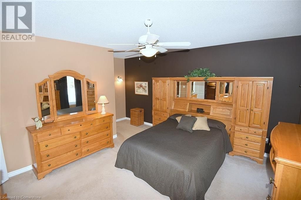 182 VALRIDGE DRIVE Image 26