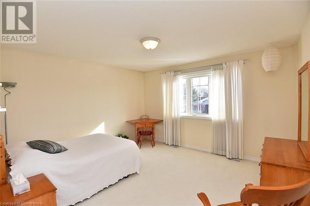 182 VALRIDGE DRIVE Image 32